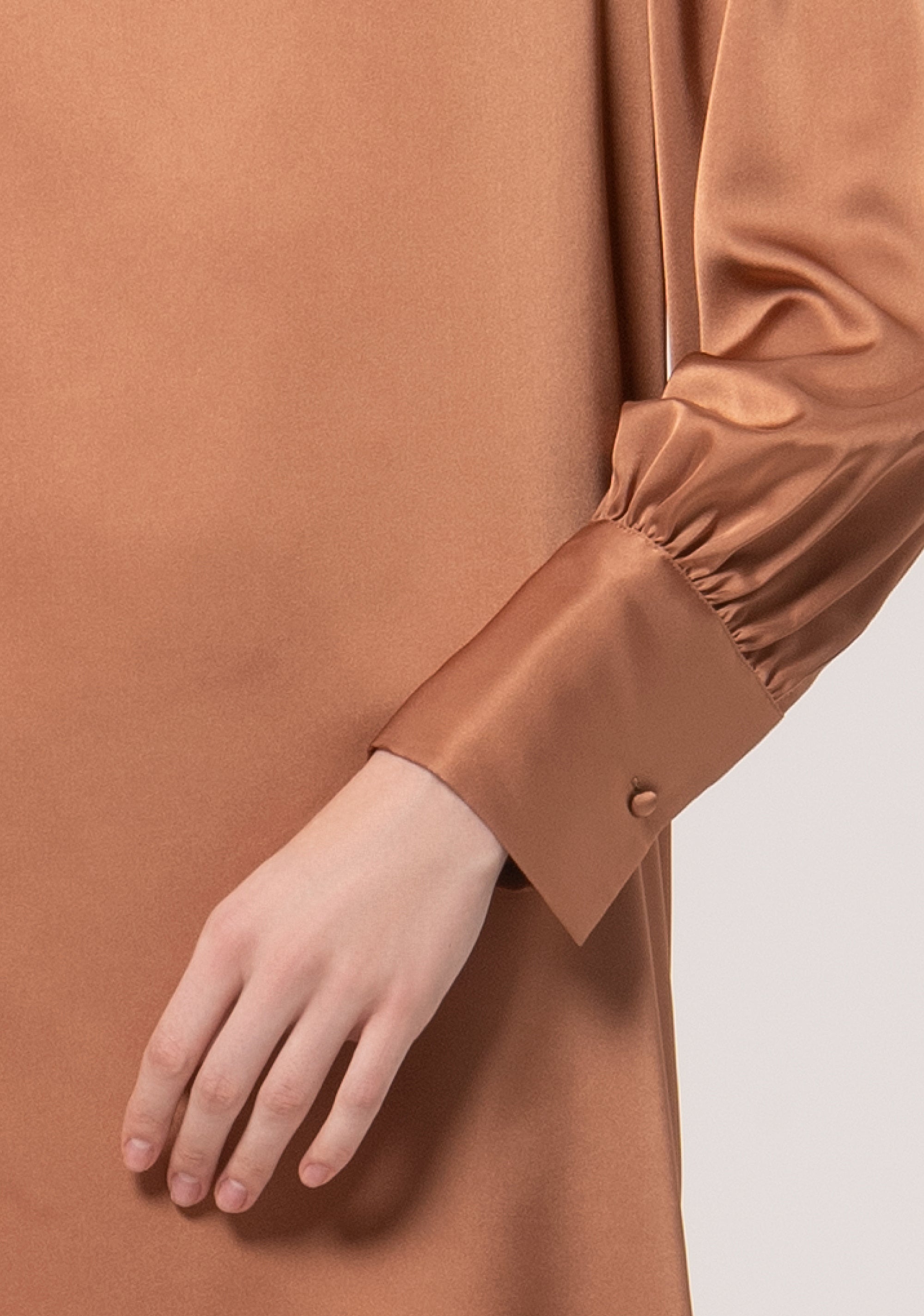 Long Sleeves Short Dress Camel