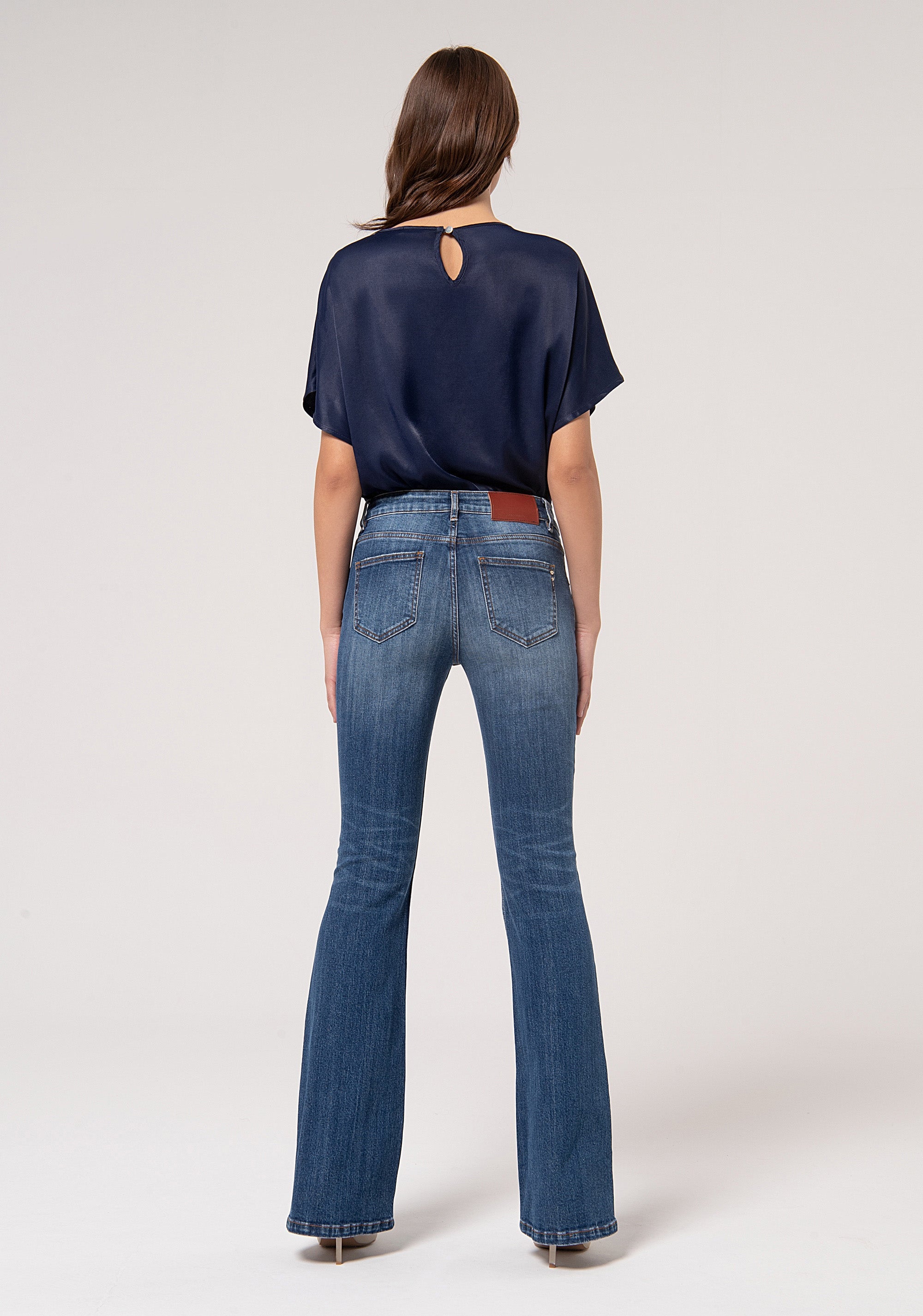Low Waist Bootcut Pant Strongstone