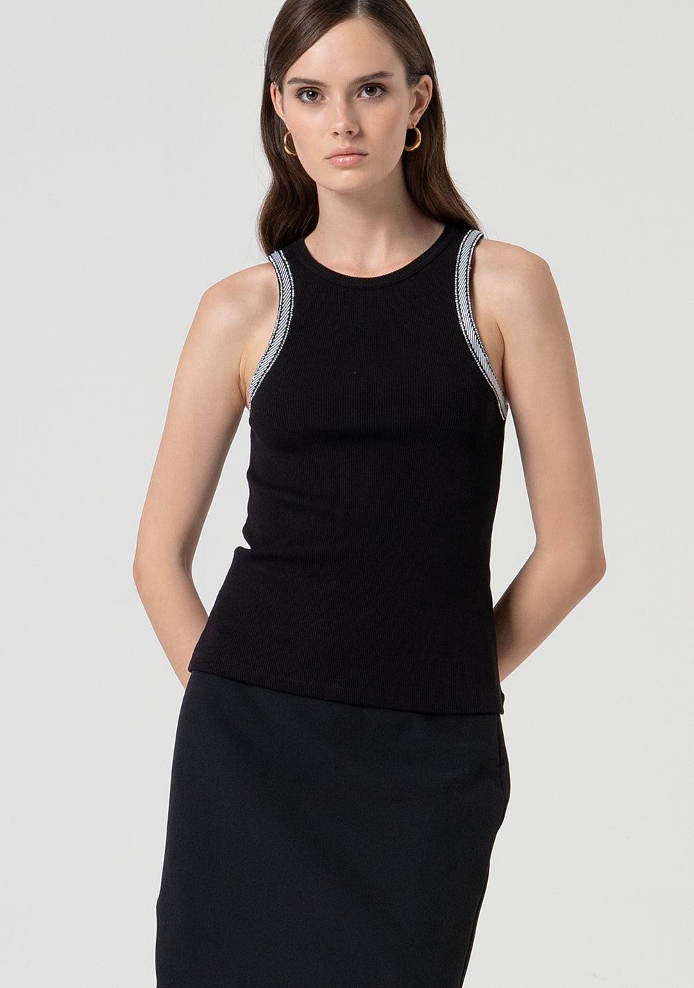 Top slim senza maniche black
