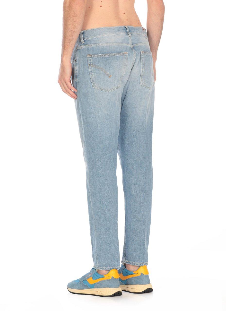 Jeans Dian Chiaro Carrot Slim Fit