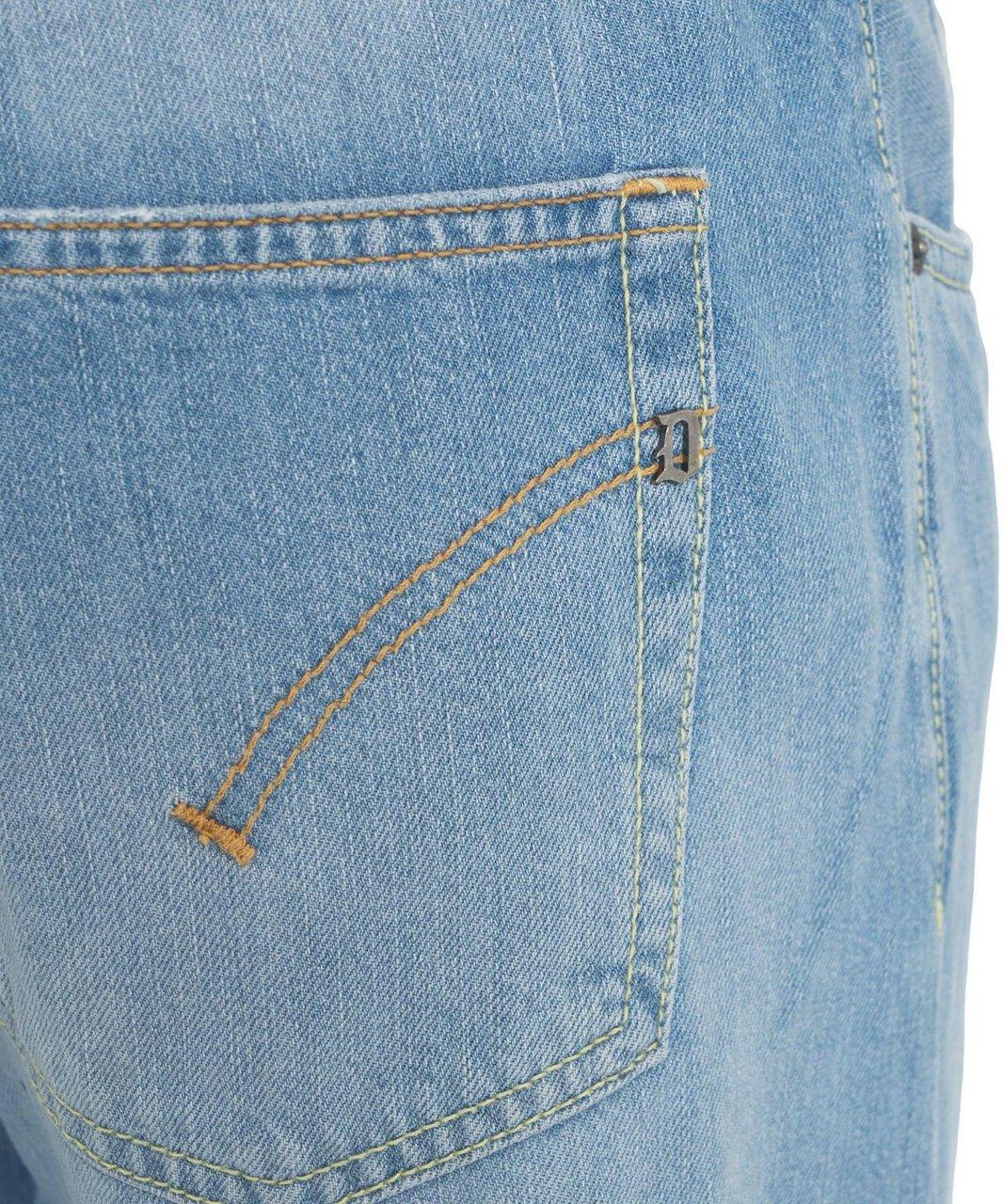 Jeans Dian Chiaro Carrot Slim Fit