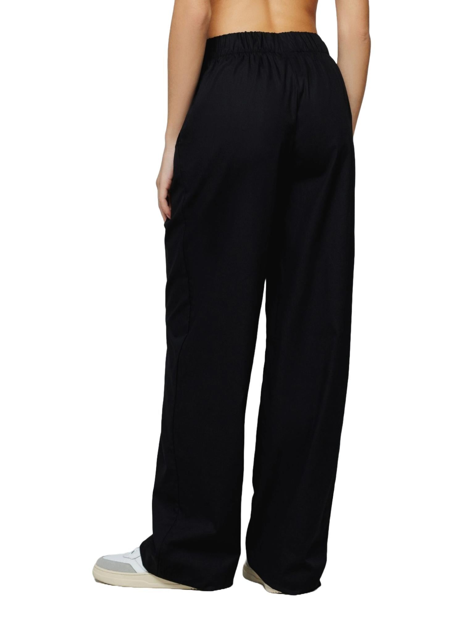 Hinnominate Pantalone dritto in cotone con etichetta nero