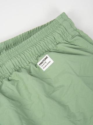 ostume mare Lighting Pantone in tessuto leggero verde salvia