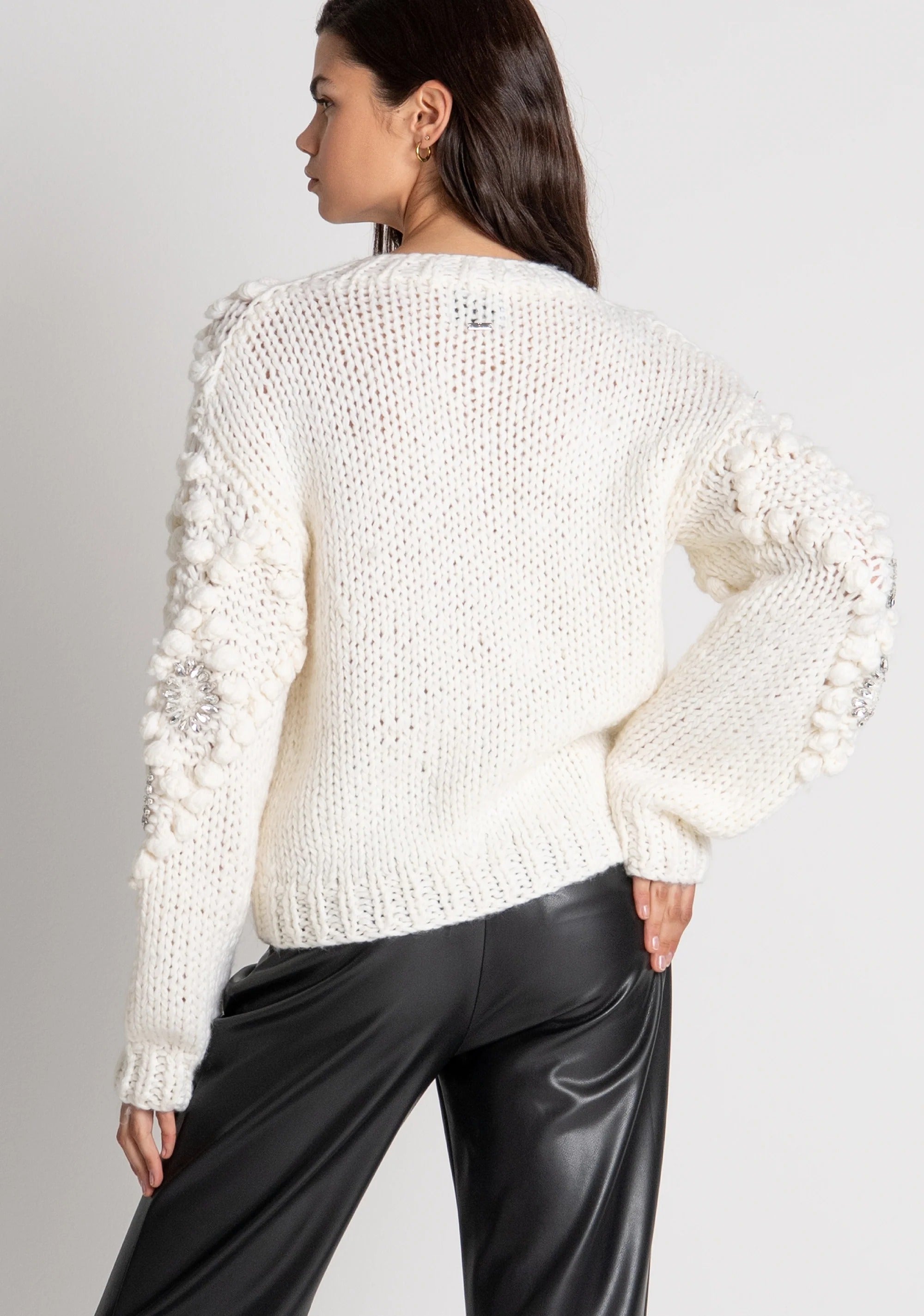 Fracomina Cardigan regular con punto 3D e applicazioni gioiello cream FR26WT8030K465R9 108 FRACOMINA 