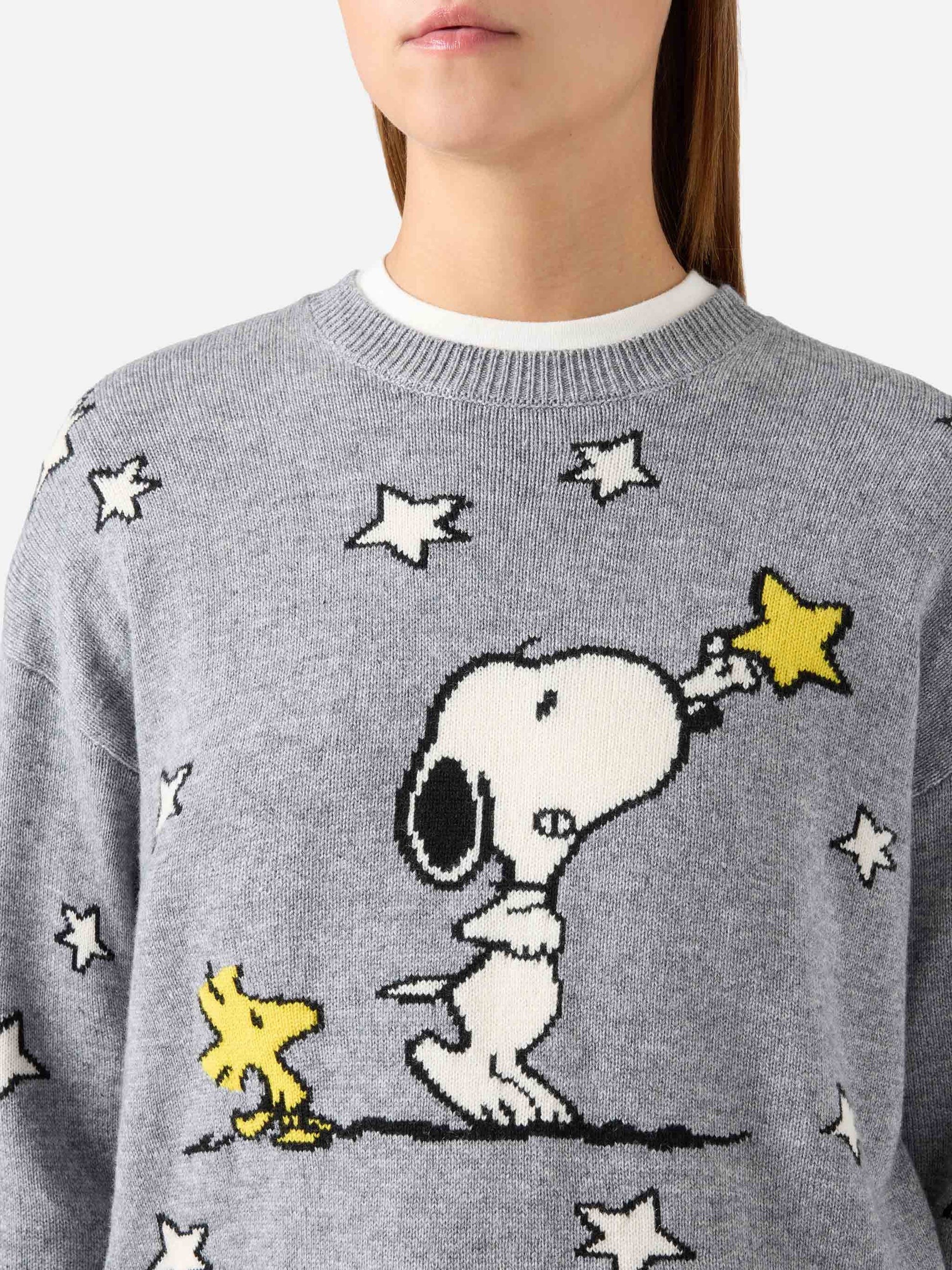 Maglia girocollo Tessa grigia in misto lana e cashmere con intarsio Snoopy | Special edition TESS004 00332M MC2 SAINT BARTH 