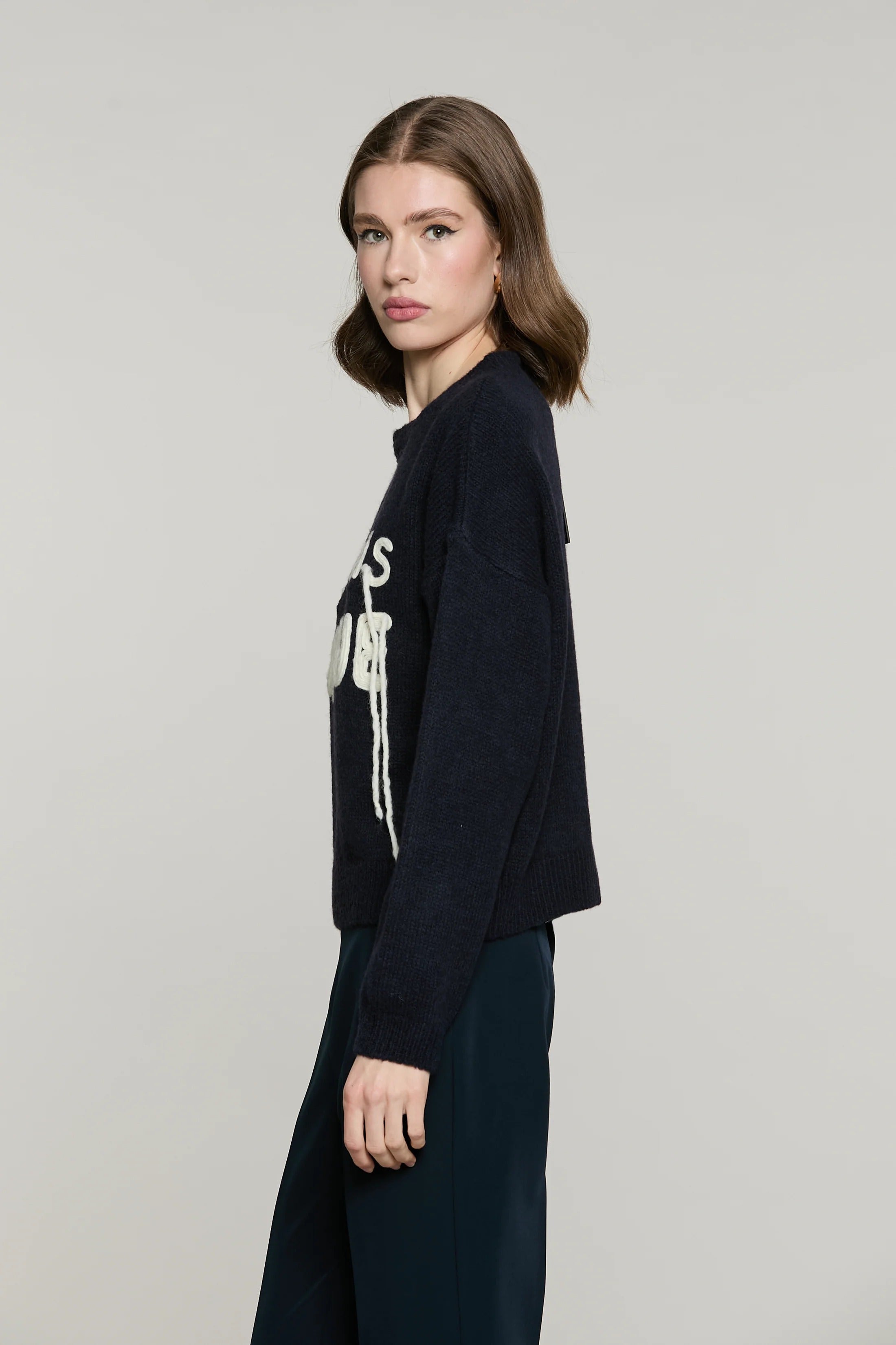 Maglia PINIA manica lunga con scritta ricamo blue navy RDA2602263051 1703 RELISH 