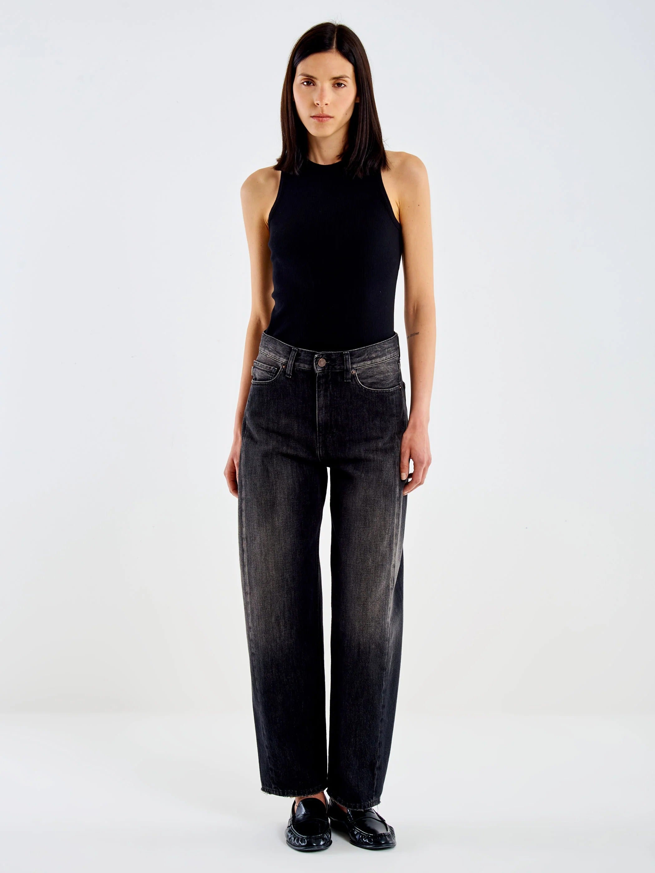 Jeans Chiara Barrel Dirty black DAC5004 DENIM NERO VICOLO 
