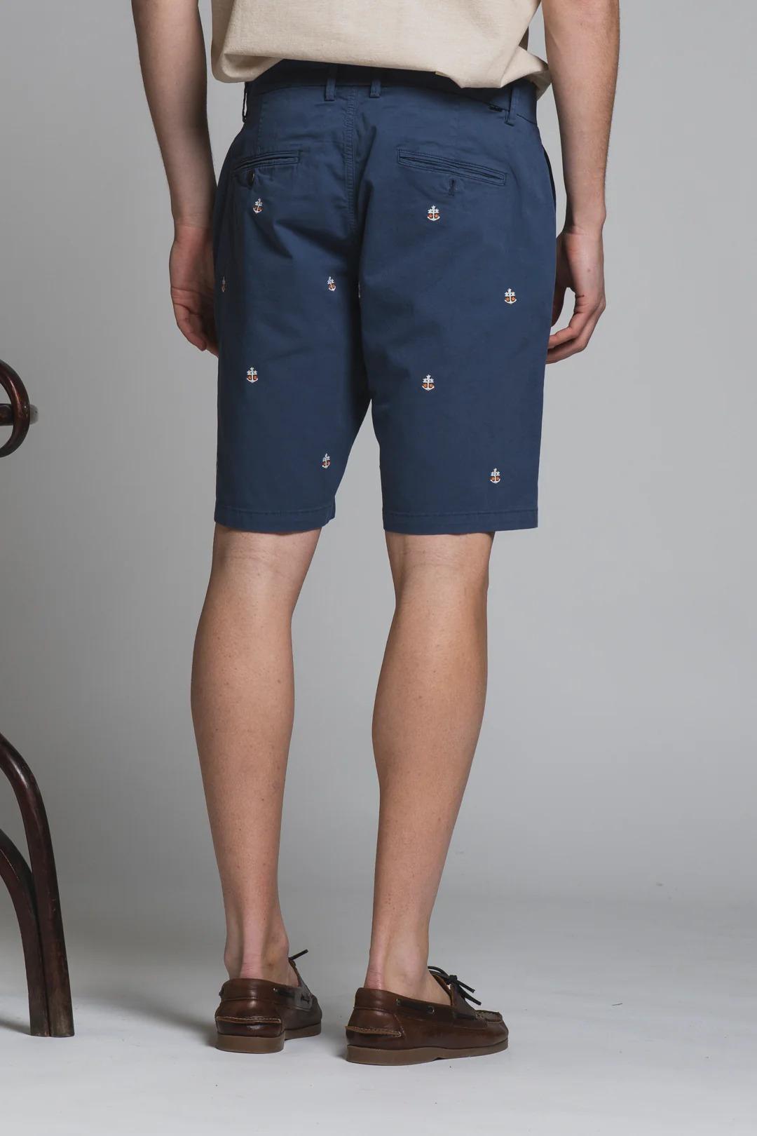 REY STILL CHINO SHORT IN TWILL WITH EMBROIDERY BLU IM26SSBM-REYSTILL-GAB C27 IMPURE 
