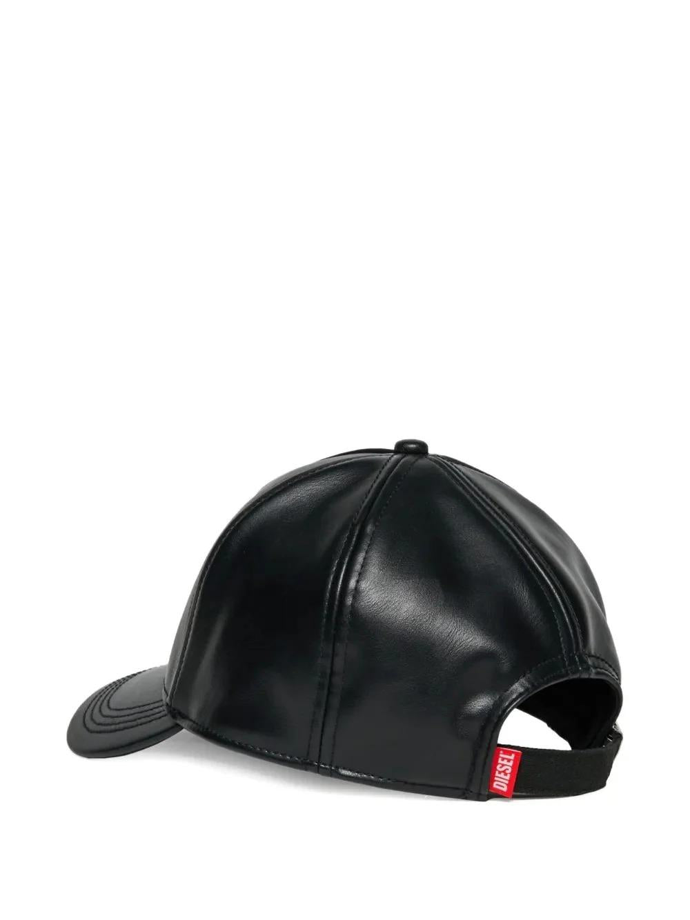 DIESEL<BR/>CAPPELLO CON VISIERA FRELVA  BLACK J02520-KXBQ5 K900 DIESEL 