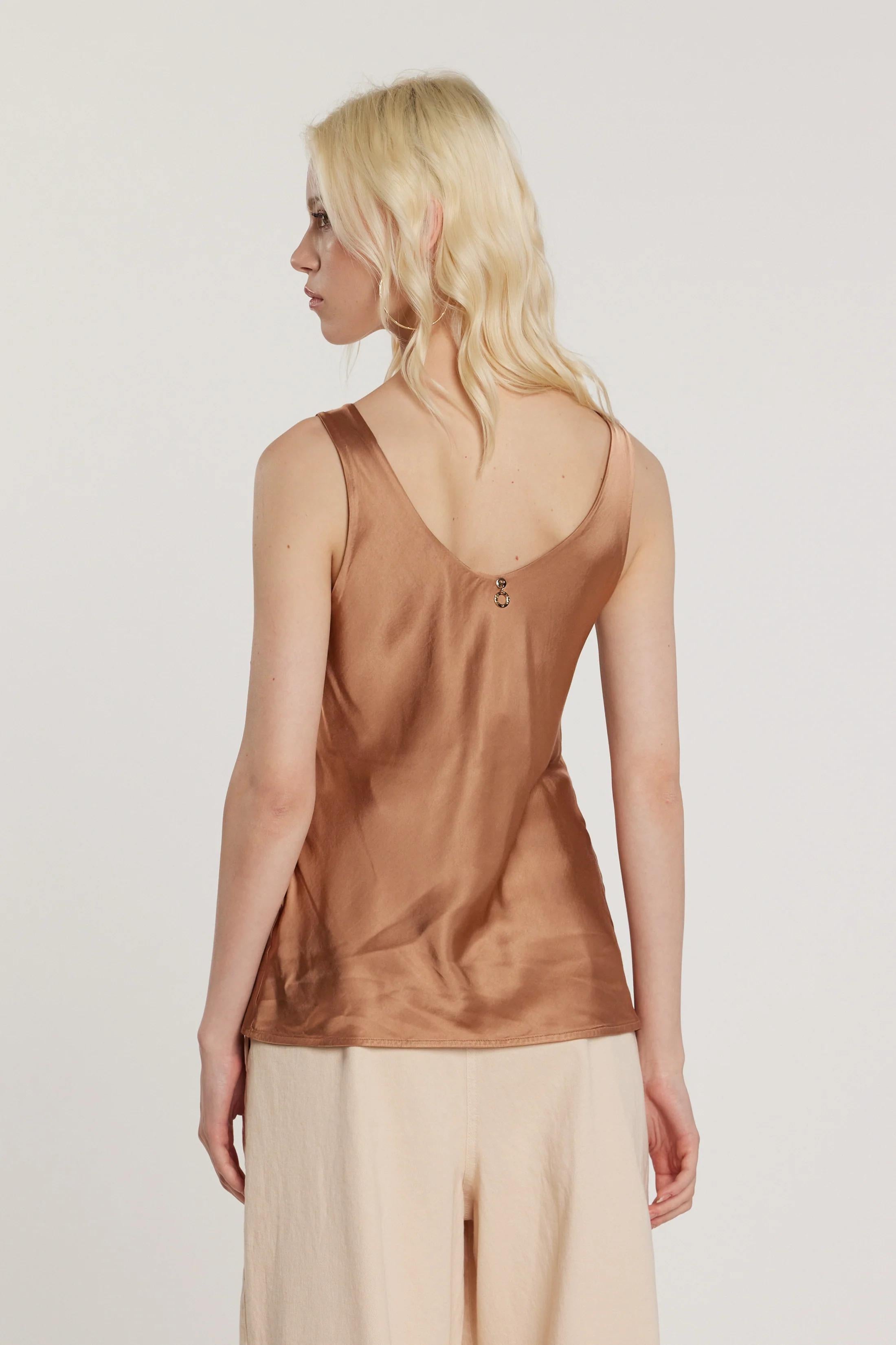 RELISH Top SIK doppio scollo a V raso CASHEW RDP2603034071 1993 RELISH 