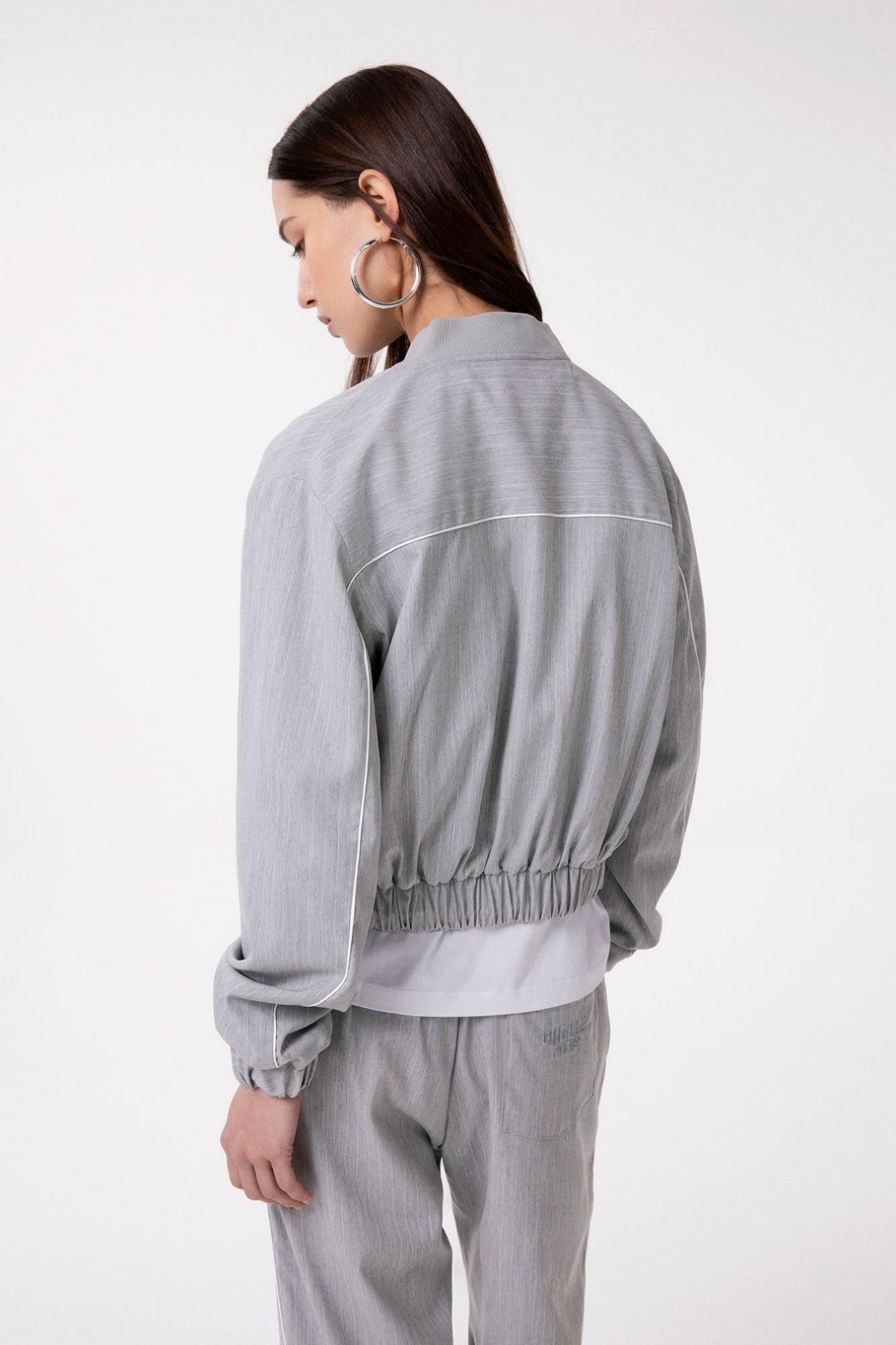 Giubbino Zippato Con Spalline In Gessato Di Poliviscosa  Grigio - Gaëlle Paris GAABW09812-TMTS0256 GR00 GAELLE 