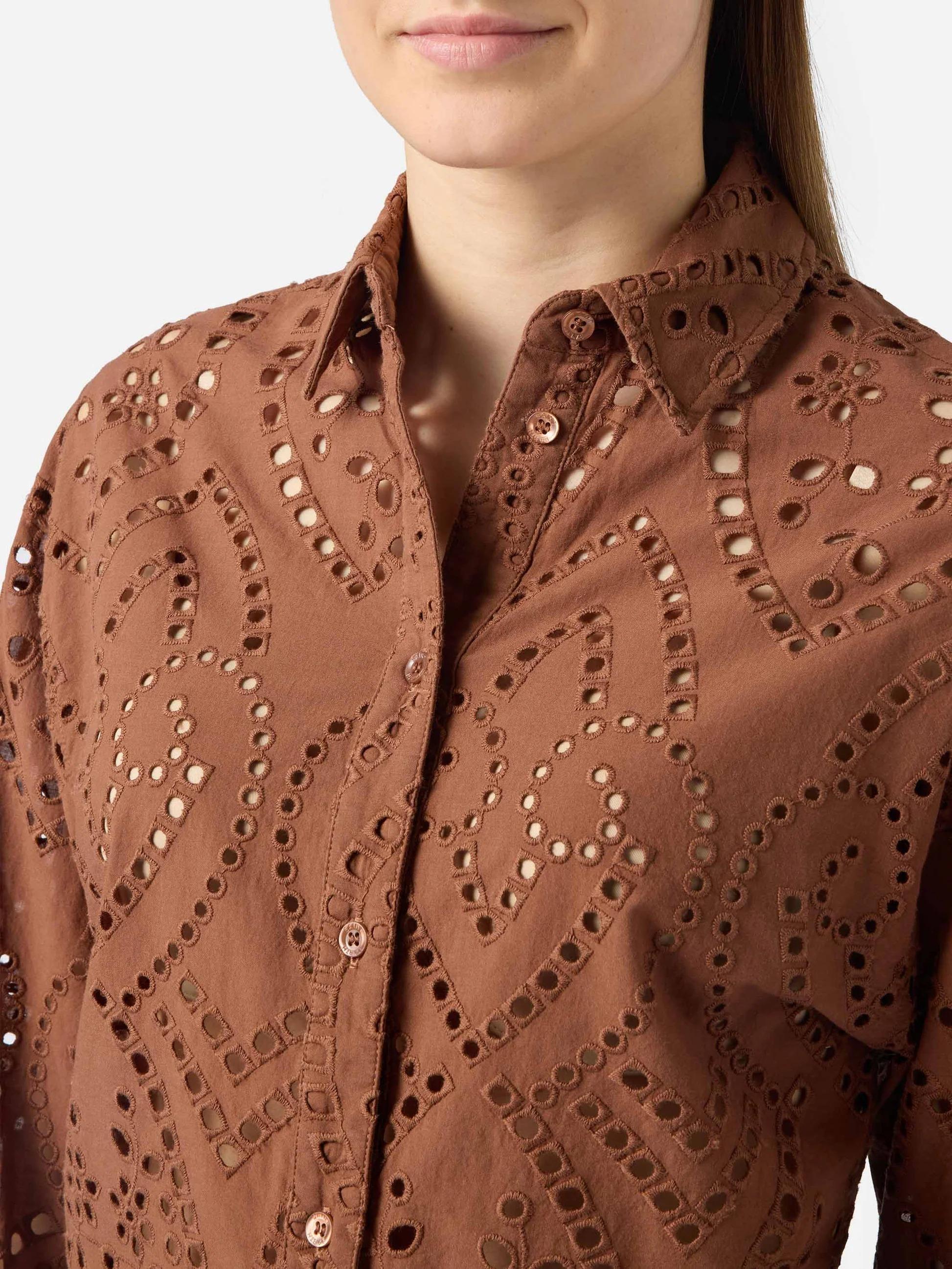 Camicia crop Oriane in cotone sangallo marrone ONE0001 01005L MC2 SAINT BARTH 