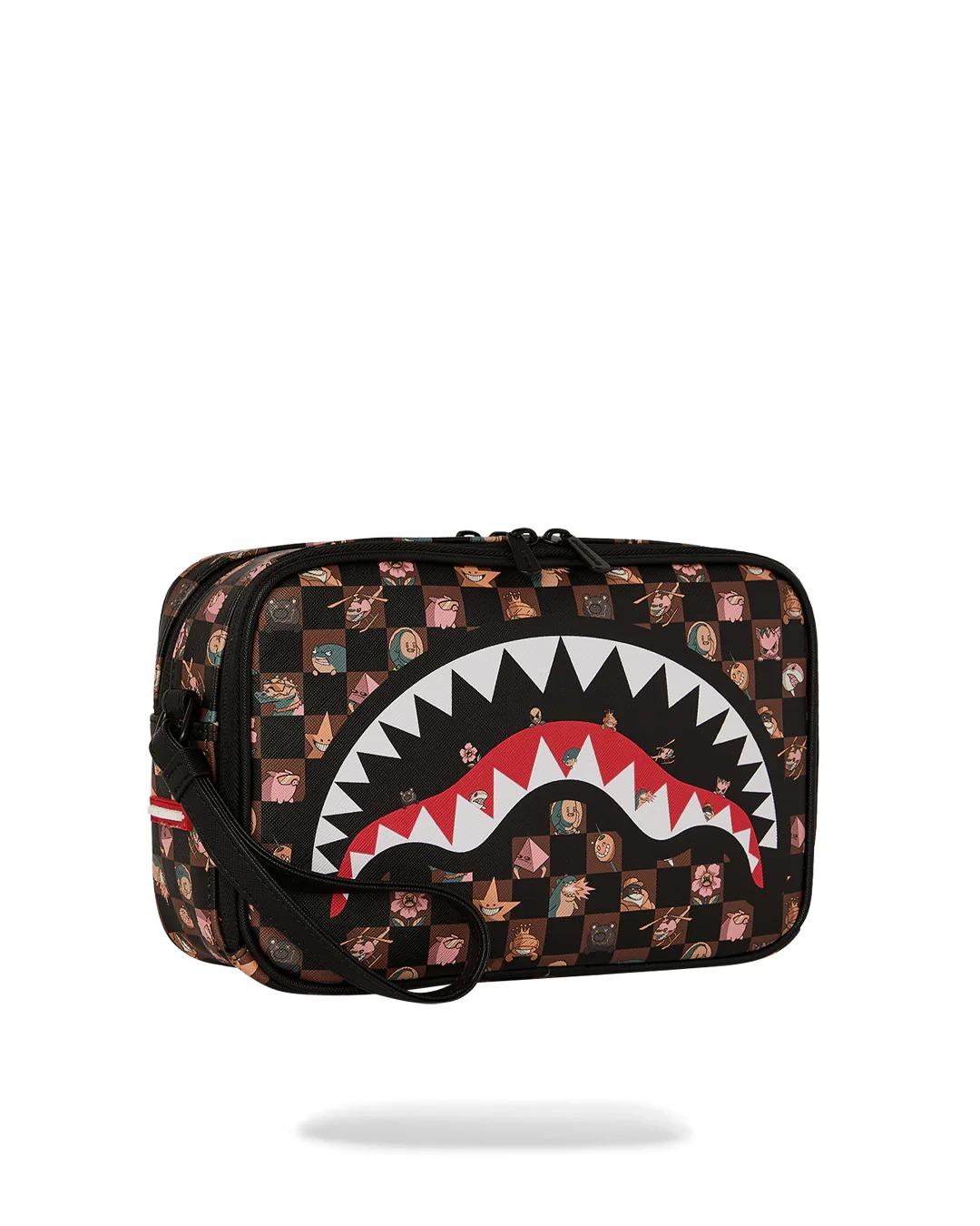 PEEKING CHARACTERS REMIX TOILETRY 910B8907NSZ V.UNICA SPRAYGROUND 