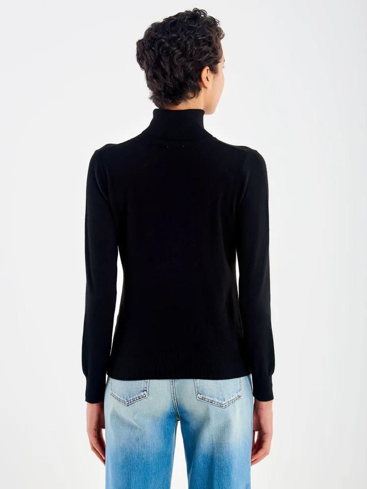 VICOLO-Dolcevita Slim Fit nero 44008F NERO VICOLO 