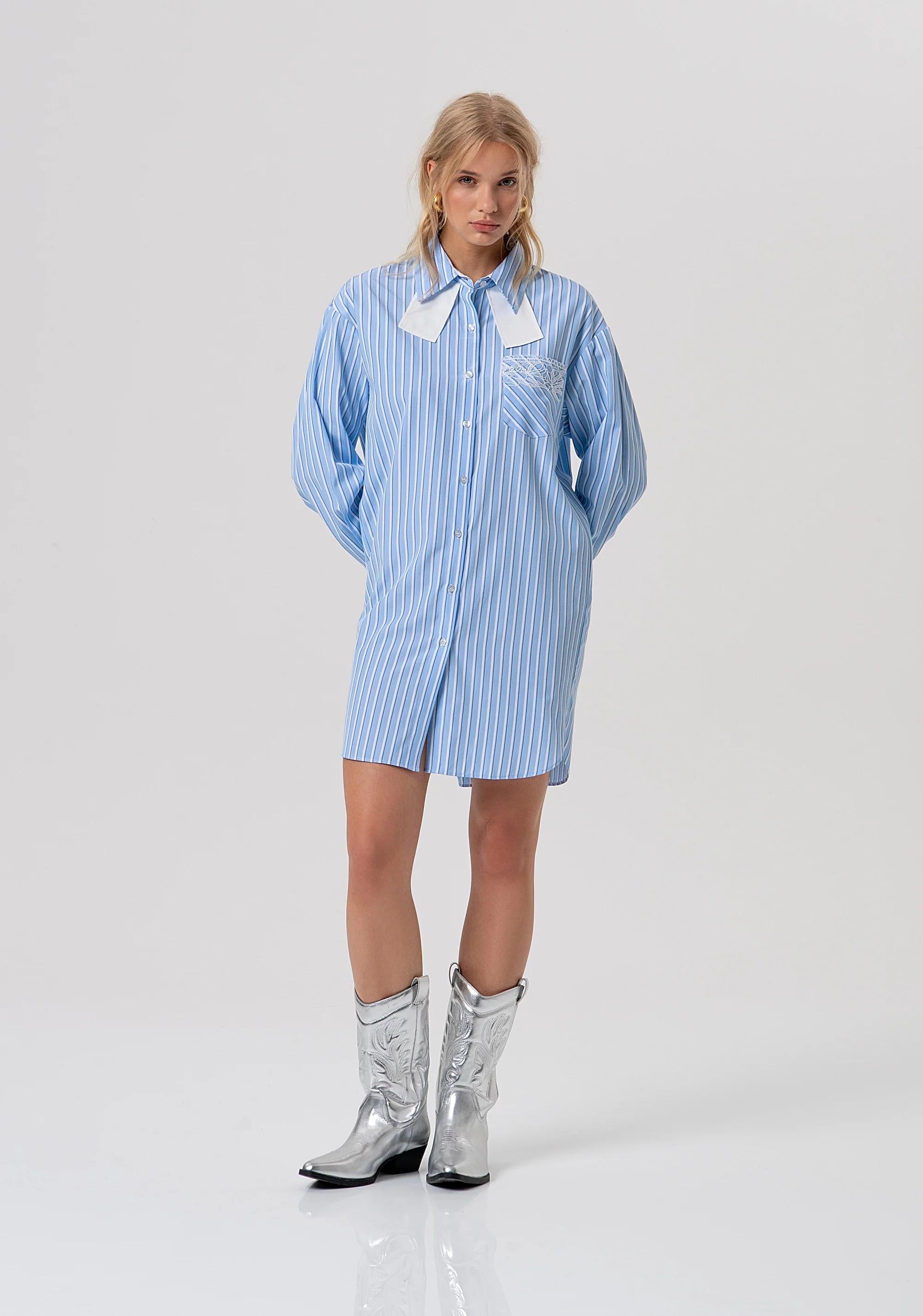 Camicia over lunga a righe whitelightblue FR26ST6029W827N8 I24 FRACOMINA 