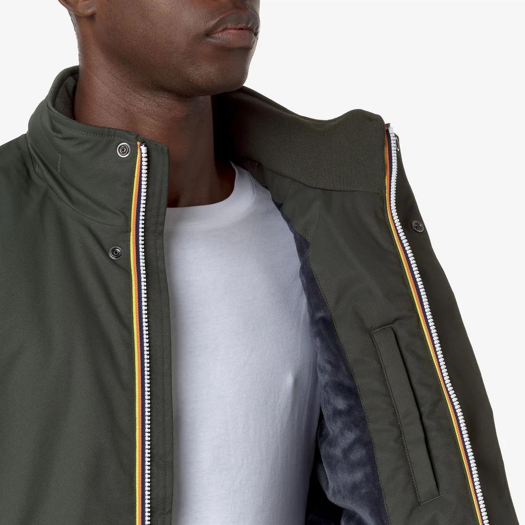 K-WAY AMAURY TWILL MARMOTTA<BR/>GREEN B-BLUE A K8133EW AL7 K-WAY 