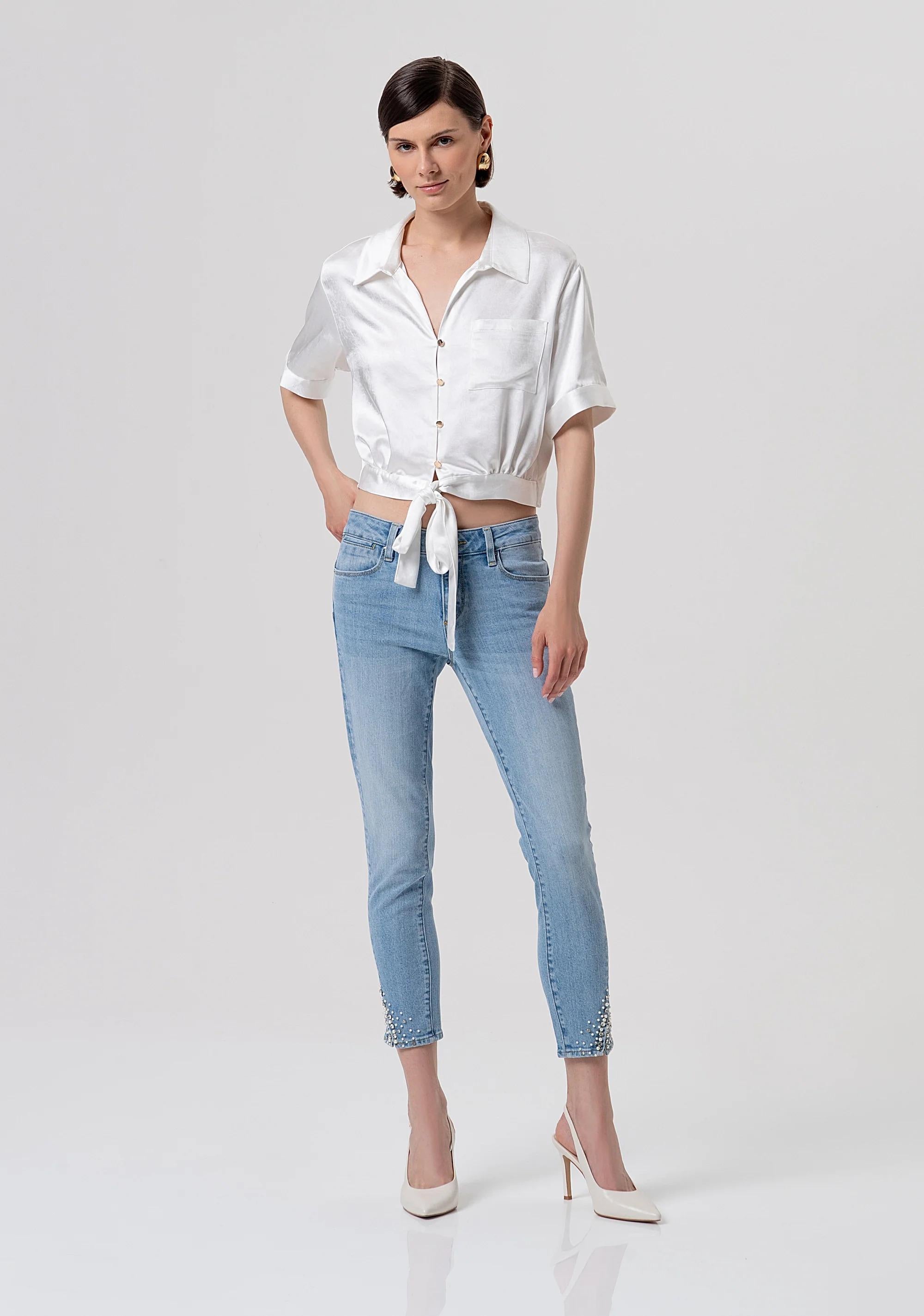 Camicia cropped in raso con nodo cream FR26ST6036W41101 108 FRACOMINA 