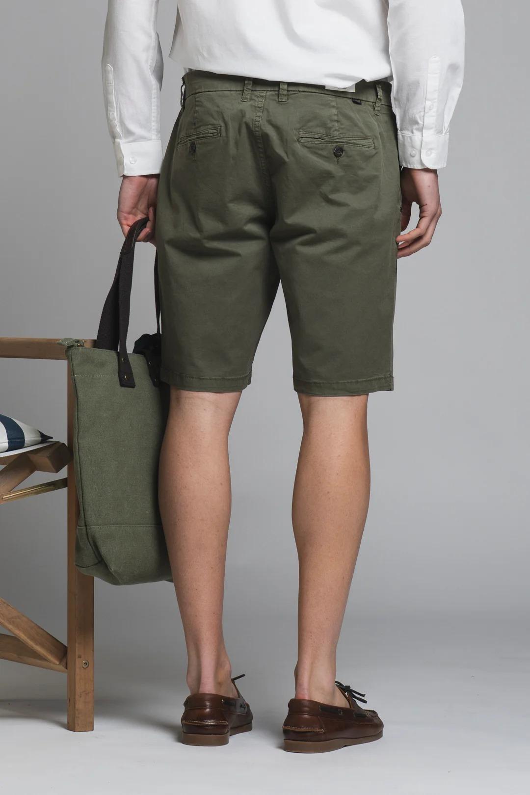 REY CHINO SHORT IN TWILL MILITARY GREEN IM26SSBM-REY-GAB C03 IMPURE 