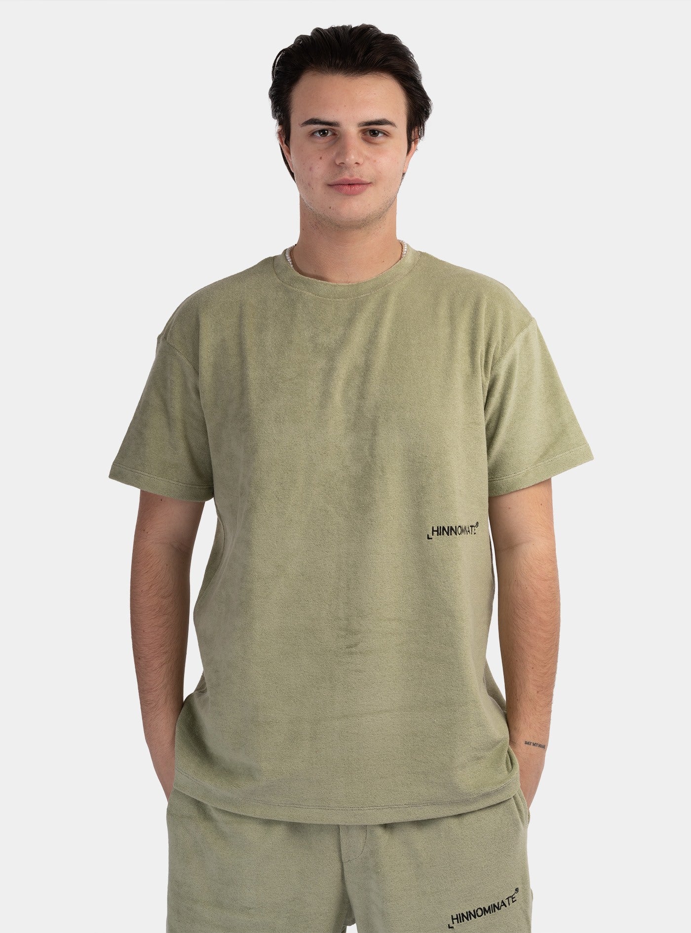 immagine-1-hinnominate-t-shirt-in-spugna-verde-t-shirt-hmabm00028-pty0006-ve15