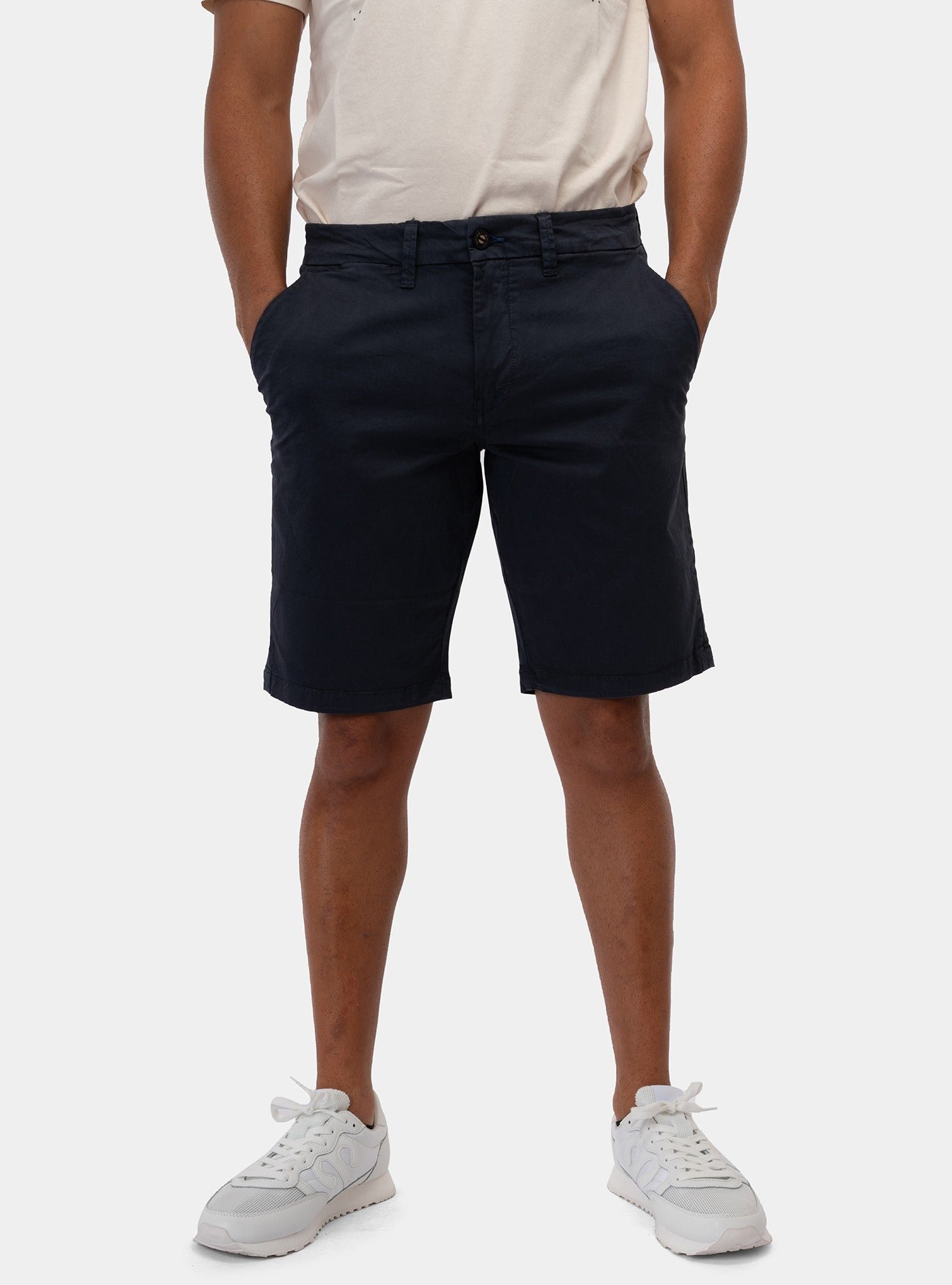 immagine-1-impure-chino-short-comfort-twill-navy-bermuda-im24ssbm-chs1001-c01