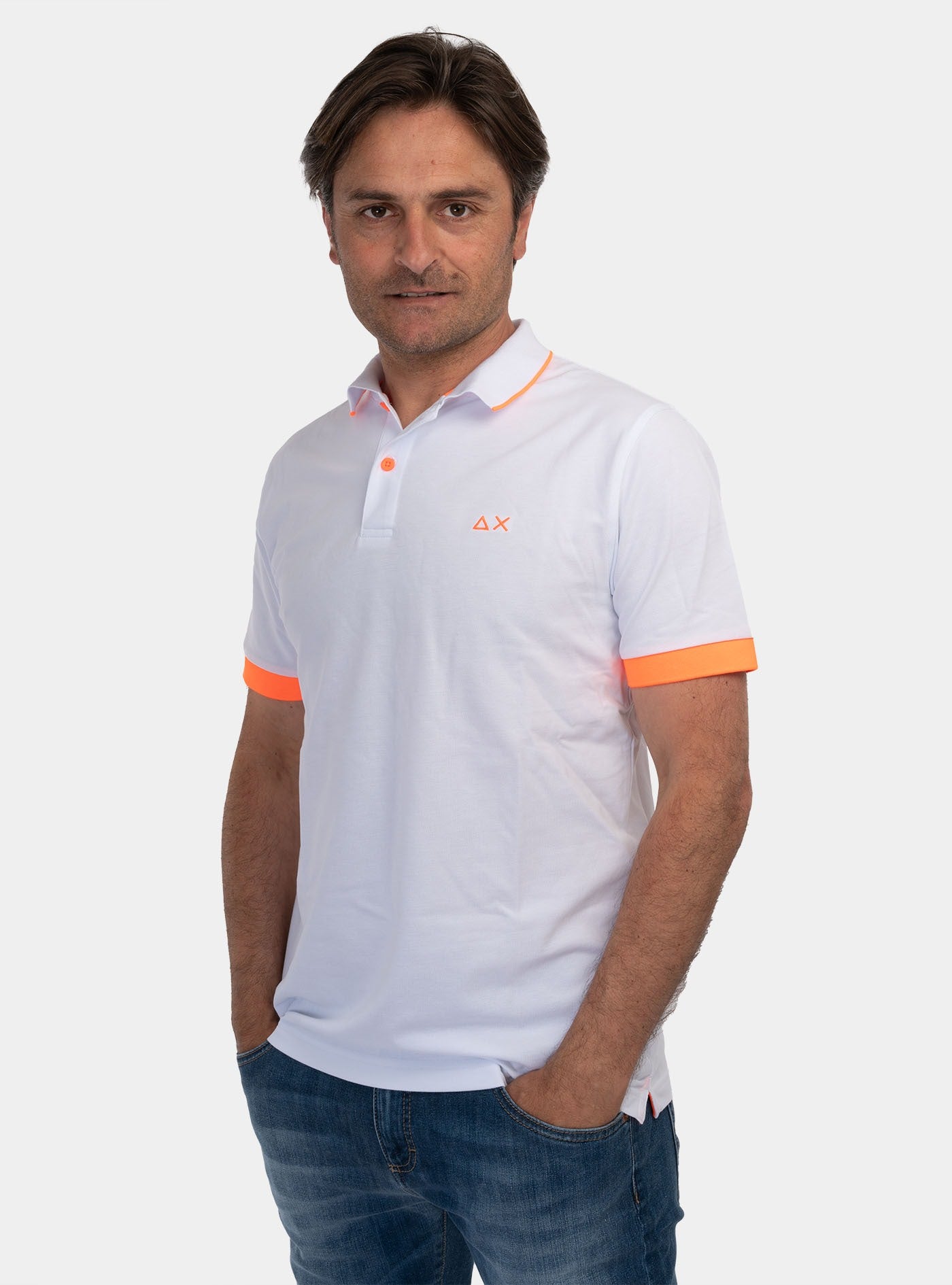 immagine-1-sun-68-polo-small-stripes-fluo-bianca-polo-a34120-01