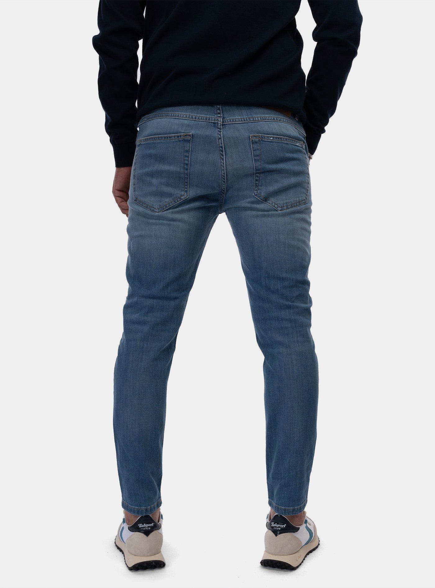 immagine-3-nolab-jeans-jeans-researcher-d87-b520