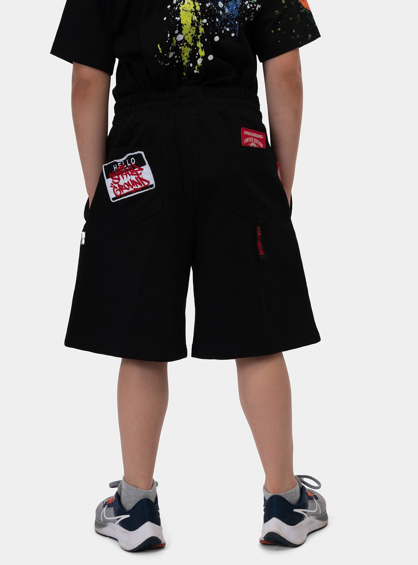 immagine-3-sprayground-label-shark-crew-short-black-short-spy1036-black