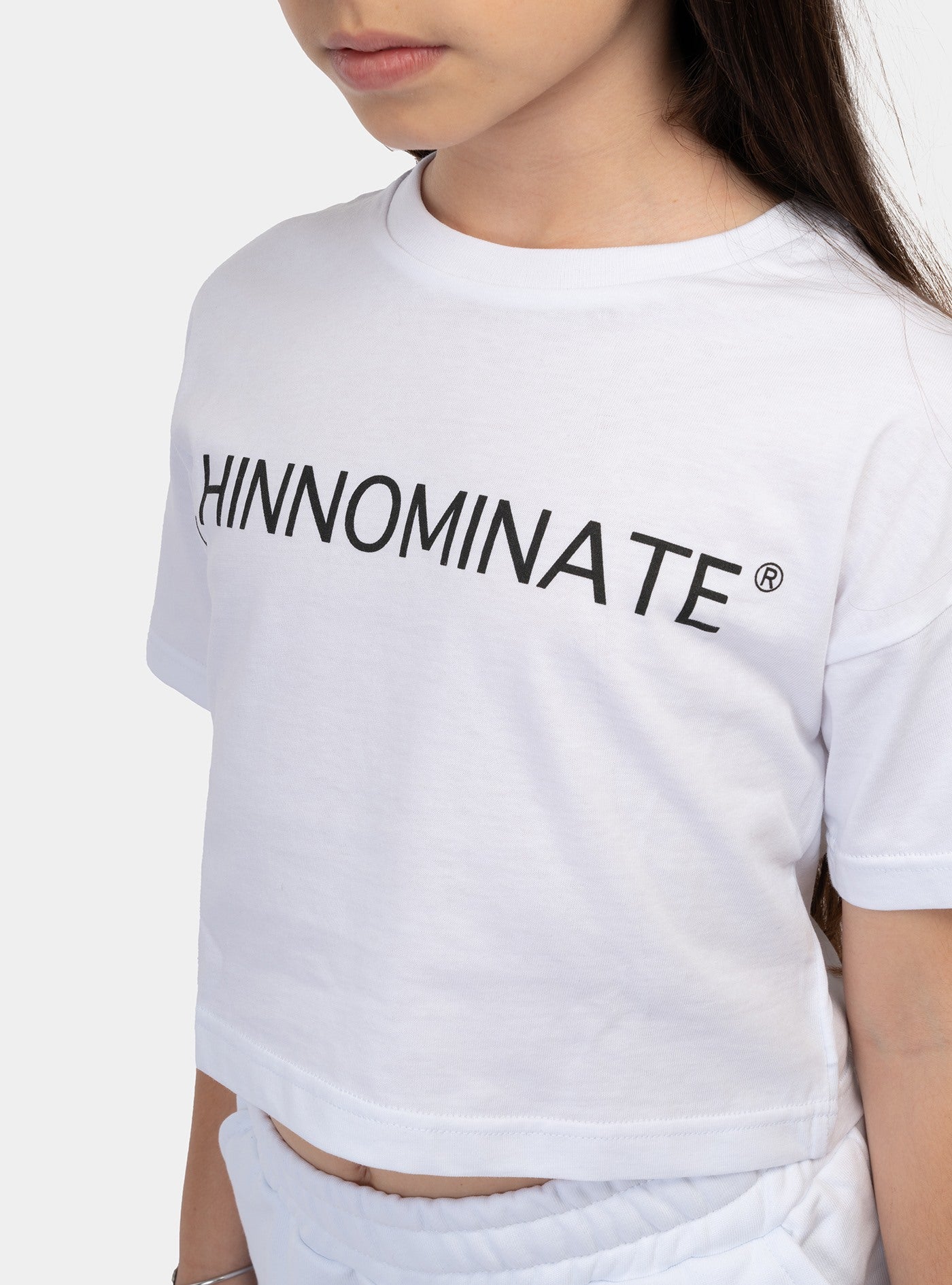 immagine-4-hinnominate-t-shirt-crop-bianca-t-shirt-3646my00017-white