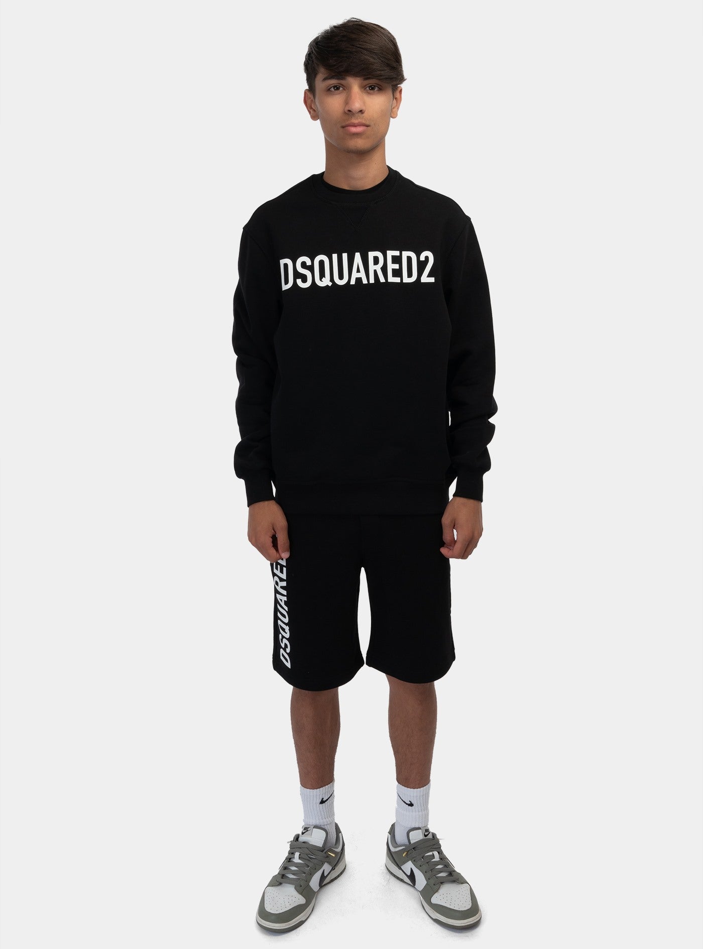 immagine-5-dsquared-kid-felpa-relax-eco-nera-felpa-dq2009-d0a4d-dq900