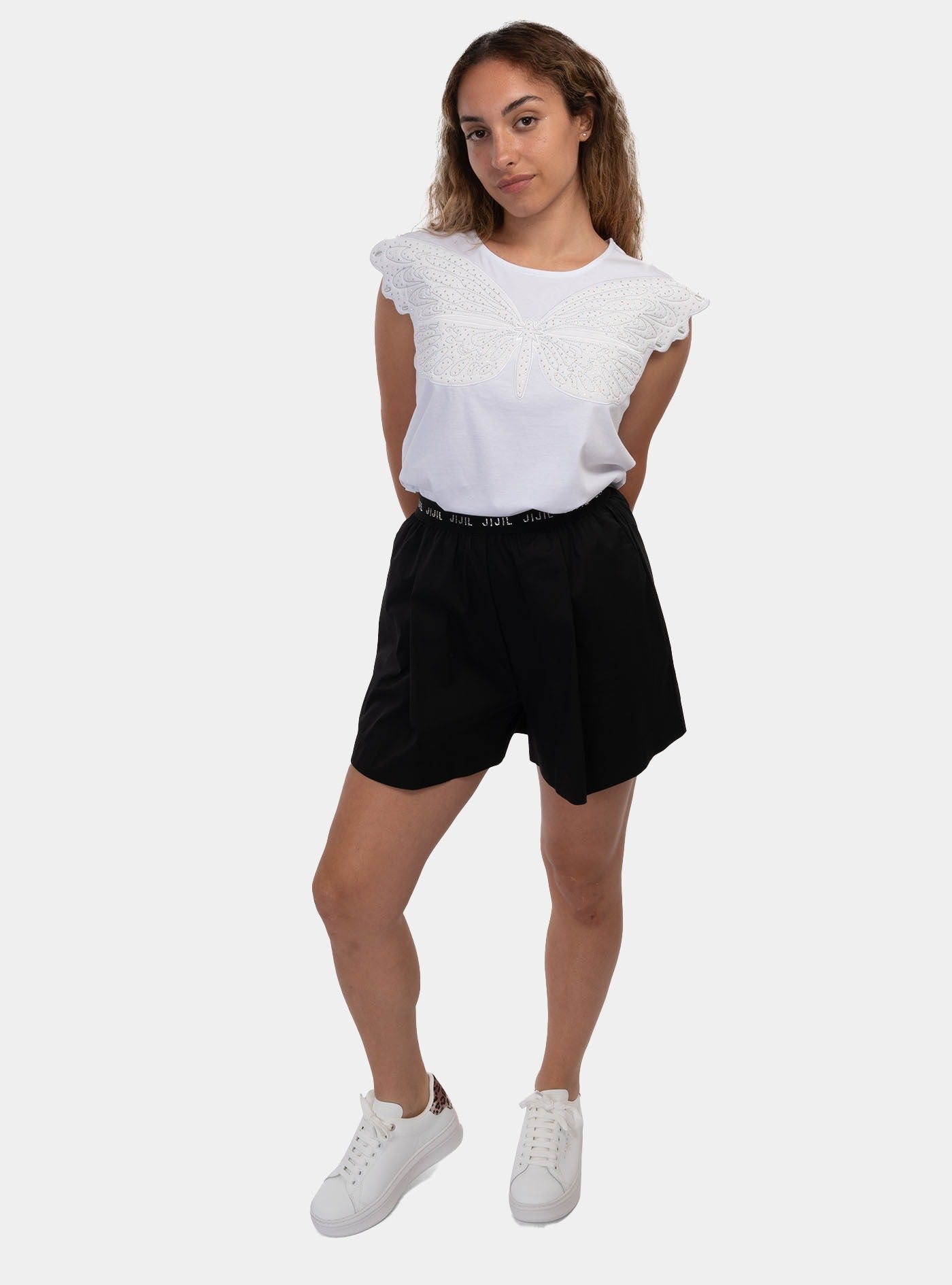 immagine-5-jijl-erika-short-nero-short-jpe24sh116-0pp0041-0082